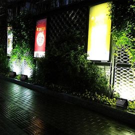 Energooszczędny Solar LED Flood Oświetlenie zewnętrzne CE RoHs Dla Oświetlenie krajobrazu